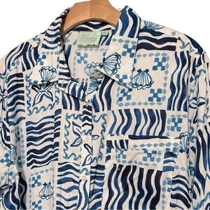 True Destinations L Blue White Nautical Hawaiian Long Sleeve Button Down Shirt